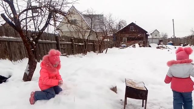 Снег снежок смотреть онлайн