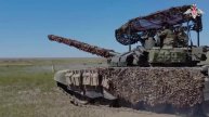 Экипаж танка Т-72Б3М провел боевое слаживание