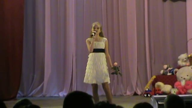 Мама Екатерина Казначеева