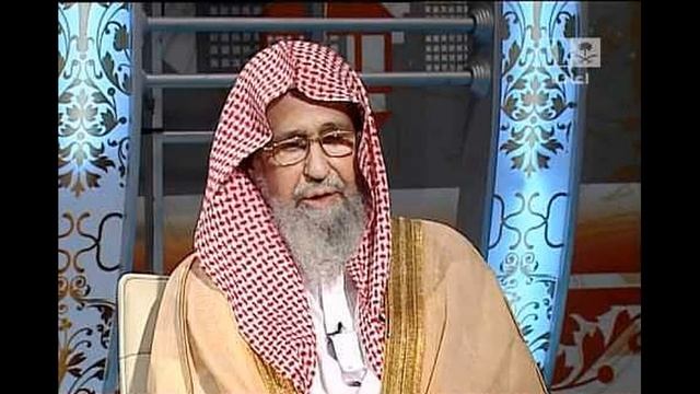 Шейх аль-Фаузан. Замуж за курильщика,  бреющего бороду смотреть онлайн
