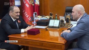 Сергей Меликов встретился с командиром Каруровым, освобождавшим Курск