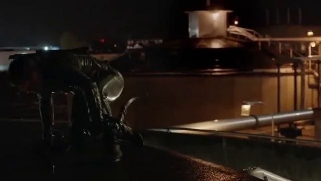 Arrow- бой с Дефстроуком смотреть онлайн