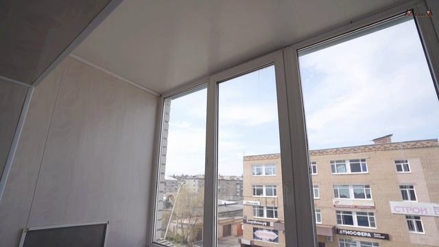 Продаётся просторная двухкомнатная квартира в центре города Верхний Уфалей смотреть онлайн