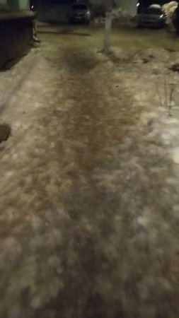 19 марта 2025 г., 21:30:03
Двор П. Осипенко 48
VID_20250319_212907669