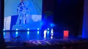 Юля Сиринько Артём Колесников. Дельфины