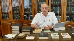 ЧТО ПОЧИТАТЬ В ИЮЛЕ - NEOCLASSIC И БЕССМЕРТНУЮ КЛАССИКУ