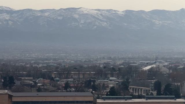 Посадка самолета в Душанбе #Dushanbe смотреть онлайн