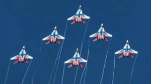 34 года назад - День рождения авиационной пилотажной группы «Стрижи»