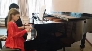 Туз Полина,7 лет. О.Науменко.Жонглёр.