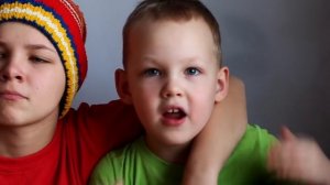 Самое смешное видео для детей .Кто почитает ребенку сказку? /Настя и Вова /