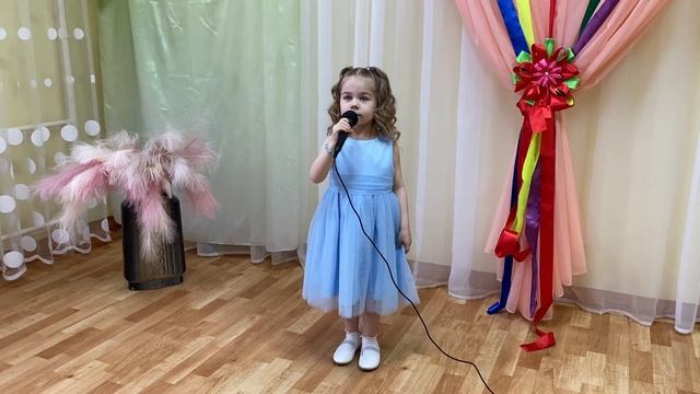 Мария Маркштедер - Е.Обухова "Маму любит вся семья" - Кр? смотреть онлайн