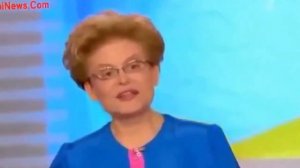 Малышева пукает влагалищем