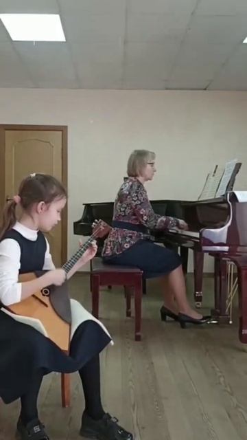 "Гопак" М.Мусоргский.из оперы"Сорочинская ярмарка." смотреть онлайн