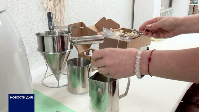 ЖИТЕЛЬНИЦА КУВАНДЫКА ПОЛУЧИЛА СОЦКОНТРАКТ НА ИЗГОТОВЛЕНИЕ СВЕЧЕЙ