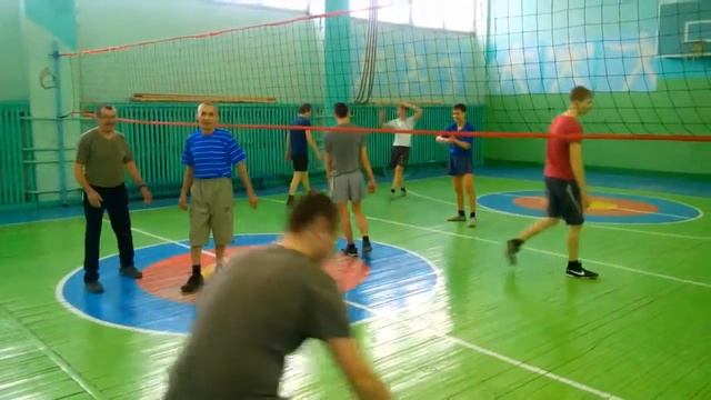 Преподаватели против студентов волейбол 15.02.2016 смотреть онлайн