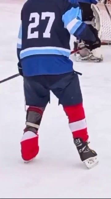 Шайбу забросил Семен Тermako.tv номер 27 !!!!#hockey #игрок  #goal #х