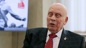 Поздравление с 9 мая генерального директора СХПК "Усольский свинокомплекс" Ильи Сумарокова