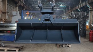 Ковш планировочный с гидроцилиндрами наклона 1800мм для EW205D_