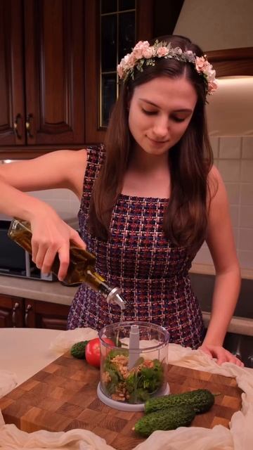 🥙 Грузинский салат с грецким орехом