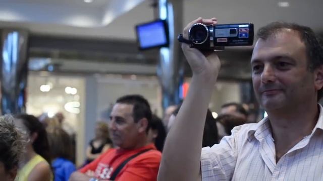 МУЗЫКАЛЬНЫЙ ФЛЕШМОБ  Классная музыка, поддержка танцоров  Рекомендовано к просмо смотреть онлайн