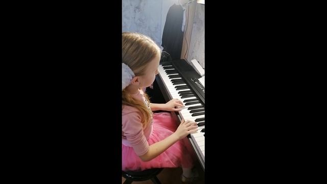 Уроки игры на пианино - Ольга Зарубина Ожившая кукла