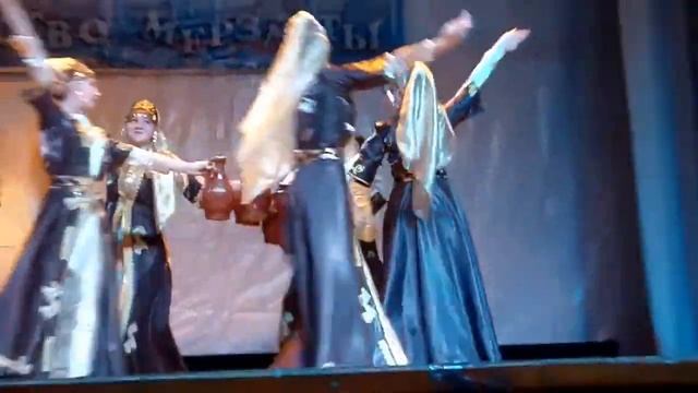 Танец с кувшином смотреть онлайн