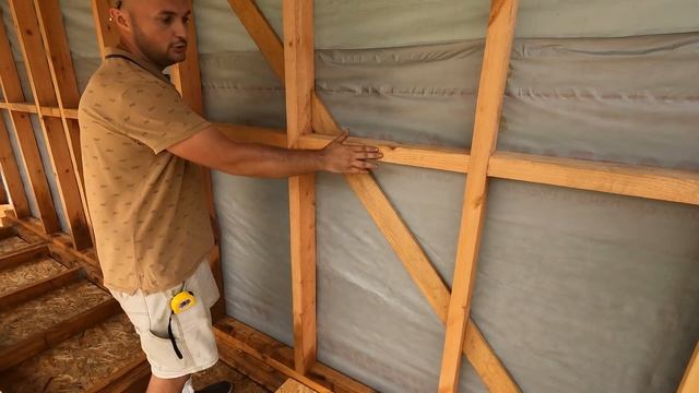 🔨Бытовка своими руками. Часть 4. Обшивка, крыша, пароизоляция. смотреть онлайн