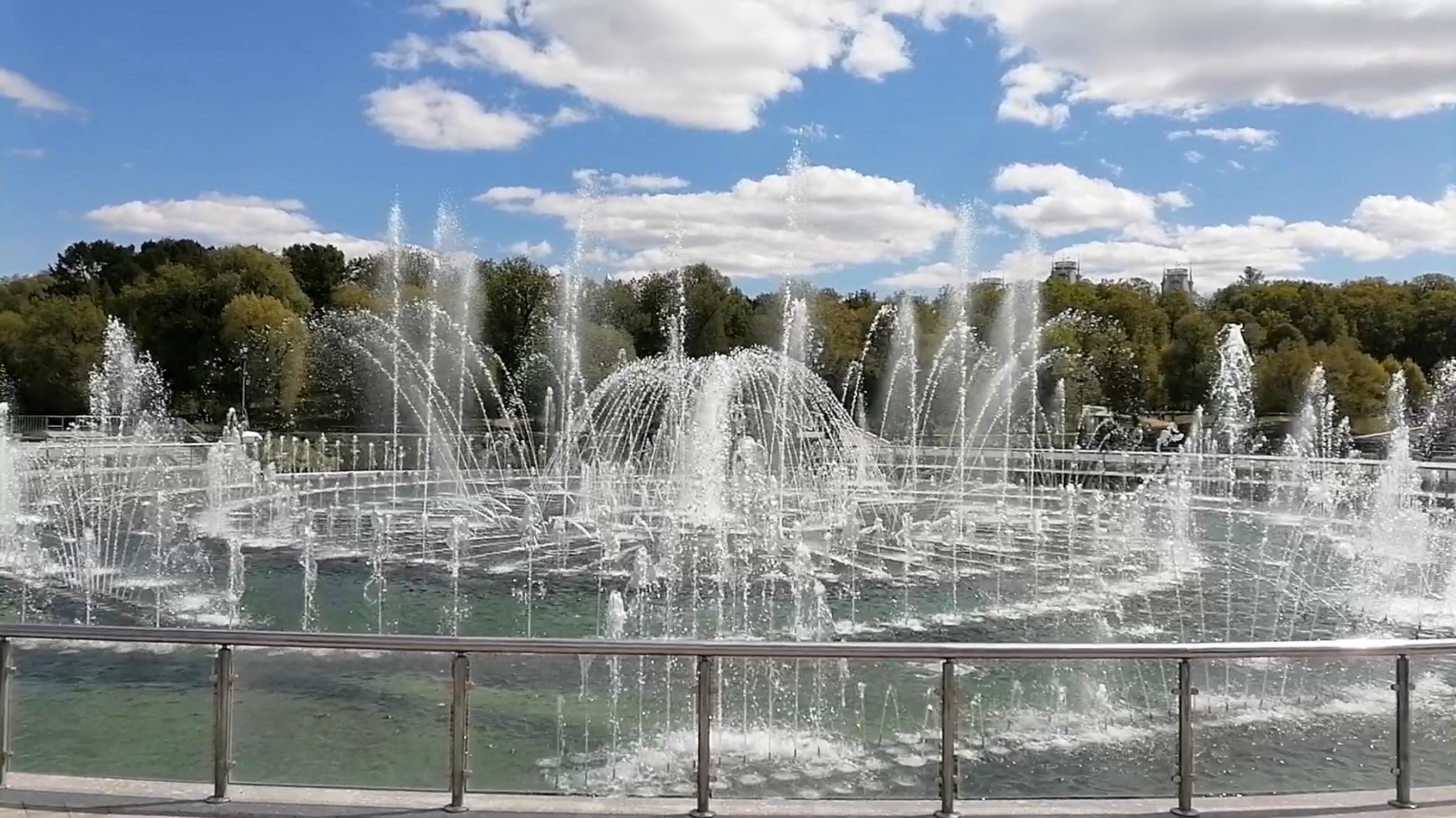Музыкальный фонтан в Царицыно, май 2025, Москва