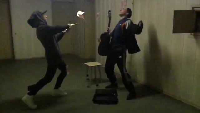 Дай денег, спою смотреть онлайн