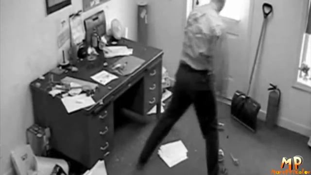 Офисные приколы  The Office funny accidents mp4