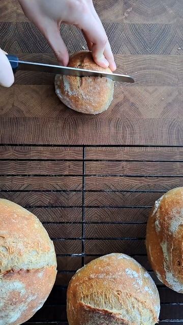 Печем хлеб мини тартины #shorts #хлеббездрожжей #sourdough