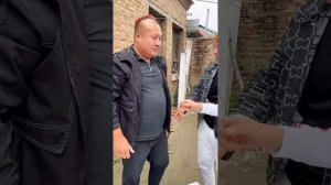 Топ приколы 2023!!!Смешно до Боли!!!Челлендж с подставкой для бутылок с царапанием носа🤣Красный нос