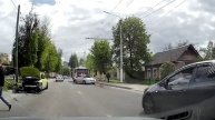 Сильная авария в Брянске на улице Фокина