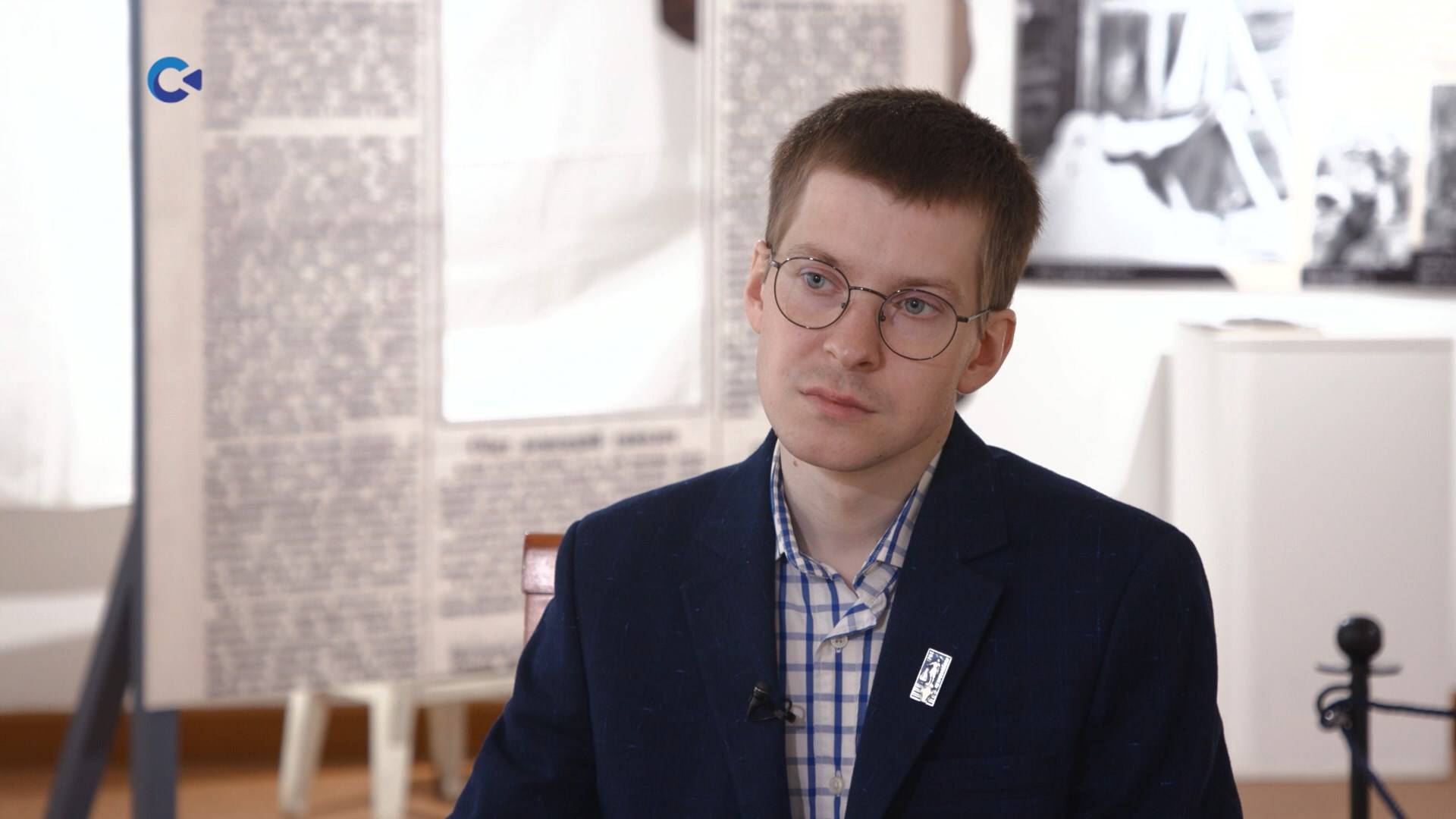 «Книжная разборка» | Жений Парфёнов