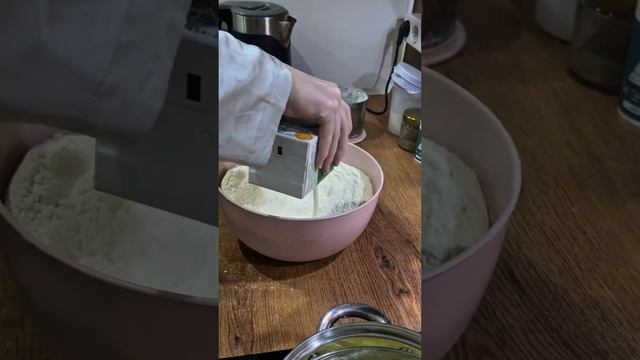 "Как приготовить пирожки с картошкой, которые тают во ? смотреть онлайн