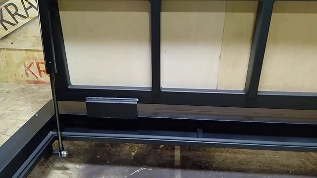 Люк ревизионный напольный под плитку, линолеум, ламинат 120х60см скрытого монтажа на газовых упорах