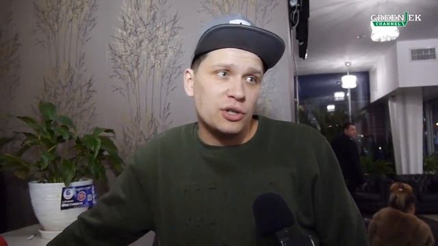 "Лиза Смеха" на "Лиге Смеха 2018" или Александр Сас: Пару шуток про себя:) смотреть онлайн