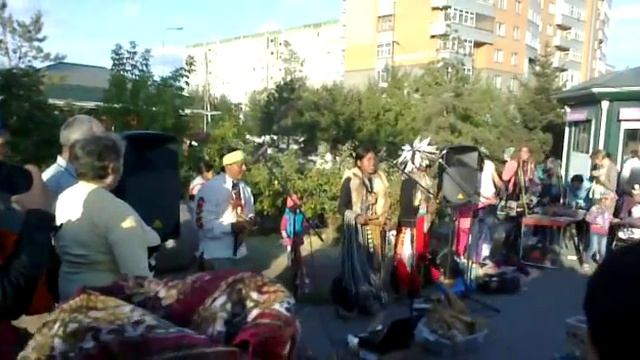 Концерт на улице  Астаны 2015г. Гости их Эквадора смотреть онлайн