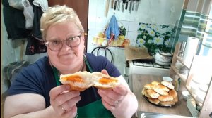 А все же... Кто этот ЧЕЛОВЕК?