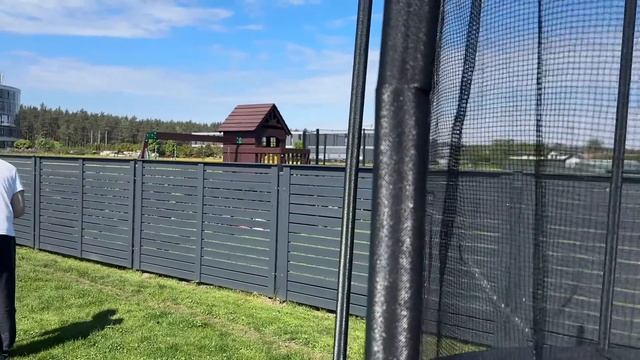 посадили черешню, но она не выжила ;( | Эвану исполнилос смотреть онлайн