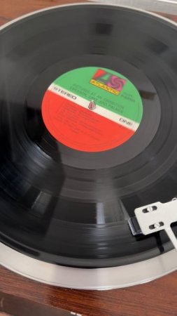 Концертная запись легендарной композиции "The Gnome" группы Emerson, Lake & Palmer