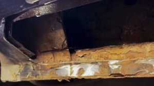 Вырезали сгнившие пороги на FORD EDGE (1G)