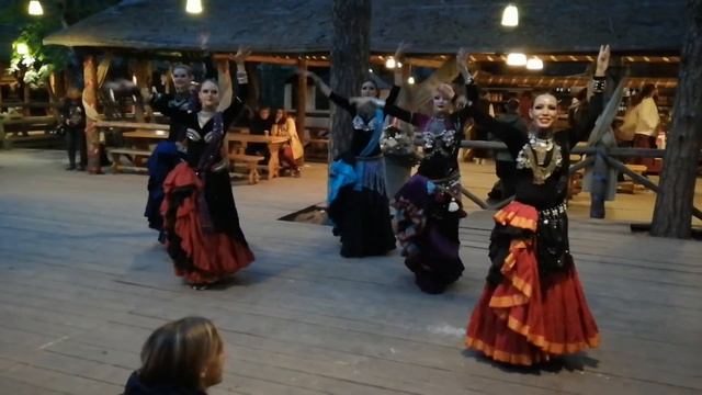 Moon Cat Tribe на фестивале Привал осень 21 смотреть онлайн