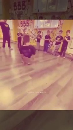 video_2025-05-04_00-11-36