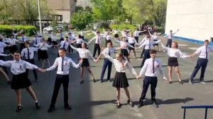 Вальс Победы от 7  классов
МОАУ "Лицей № 9"
