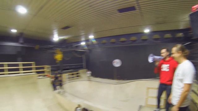 НОЧНОЕ КАТАНИЕ В СКЕЙТПАРКЕ RED DECK