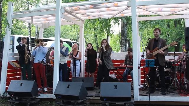 Саша Фрид на Пикнике VOICES смотреть онлайн