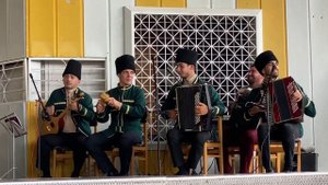 Адыгская музыка в исполнении народного инструментального ансамбля «НАСЫП»