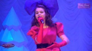 Карл у Клары украл кораллы