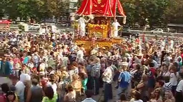 Праздник колесниц в Мариуполе смотреть онлайн